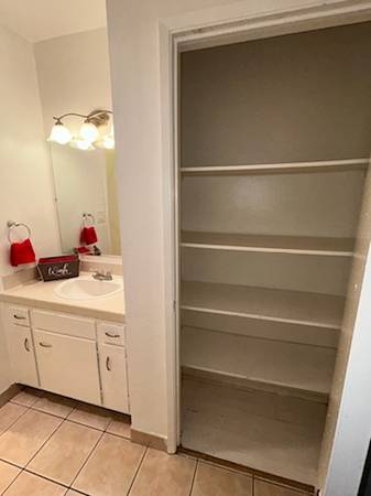0BR/1BA Apartment · Campbell photo 5