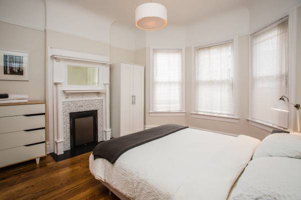3BR/1BA Single Family House · San Francisco photo 2