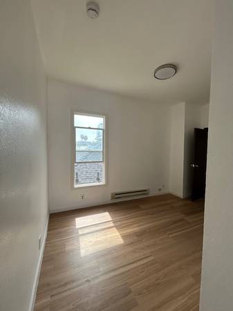 1BR/1BA Single Family House · San Jose photo 2