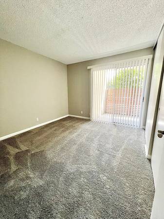 Apartments on Mowry Avenue · Fremont photo 4