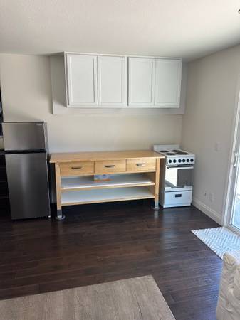 1BR/1BA Apartment · Rohnert Park photo 2