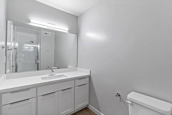 Apartments on California Street · Mountain View photo 3