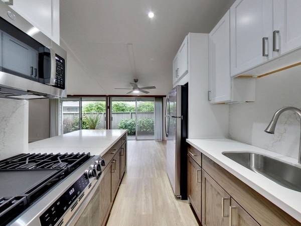Flats on Soscol Avenue · Napa photo 3