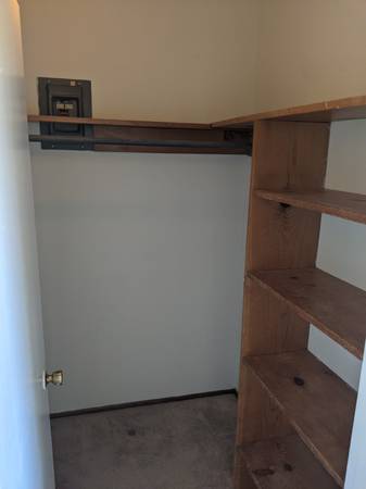 1BR/1BA Duplex on Bodega · Petaluma photo 5