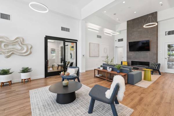 Apartments on Park Lake Cir · Walnut Creek photo 4