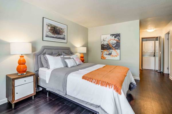 Apartments on Park Lake Cir · Walnut Creek photo 5