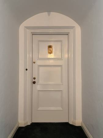 1BR/1BA Apartment on Broadway · San Francisco photo 3