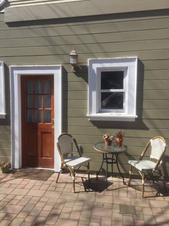 4BR/1BA Flat · Berkeley photo 4