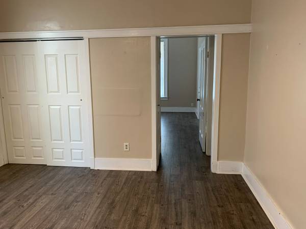 2BR/1BA Apartment · Berkeley photo 3