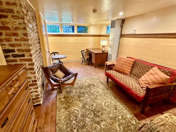 Beautiful Berkeley Unit! photo 4