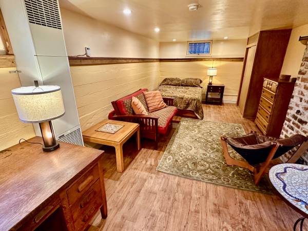 Beautiful Berkeley Unit! photo 2
