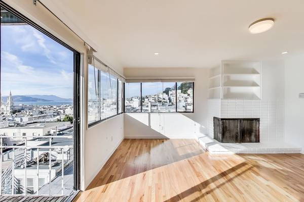 1BR/1BA Apartment on San Antonio · San Francisco photo 2