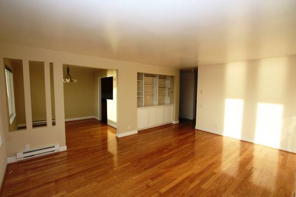 2BR/1BA Condo on Palmetto Avenue · Daly City photo 3