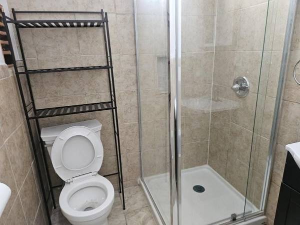 1BR/1BA Apartment on Larkin St · San Francisco photo 2