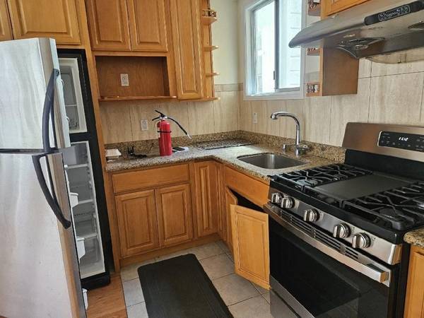 1BR/1BA Apartment on Larkin St · San Francisco photo 4