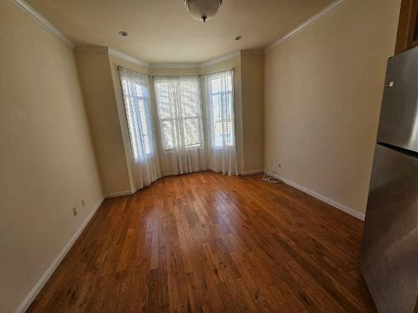 1BR/1BA Apartment on Larkin St · San Francisco photo 3