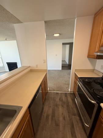 Apartments on Broadway St · San Francisco photo 5