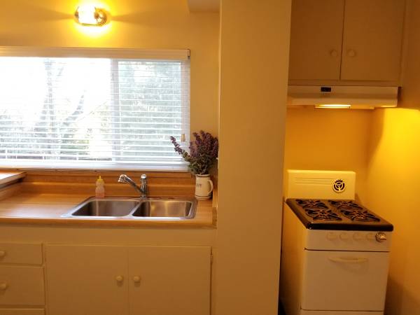 0BR/1BA Apartment · Lafayette photo 5