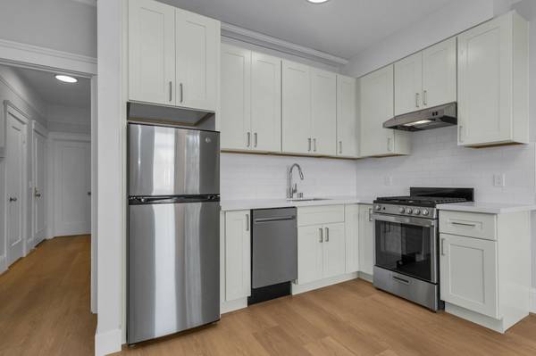 1BR/1BA Apartment on Golden Gate · San Francisco photo 2