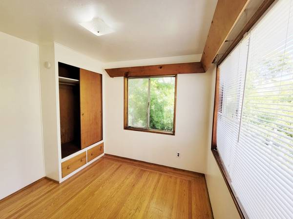 1BR/1BA Duplex · Berkeley photo 4