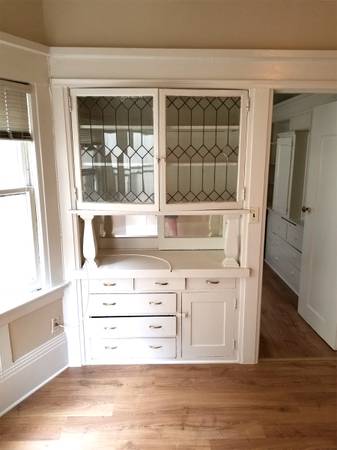 Private Room in Classic Downtown Oakland Victorian With Back Patio photo 3