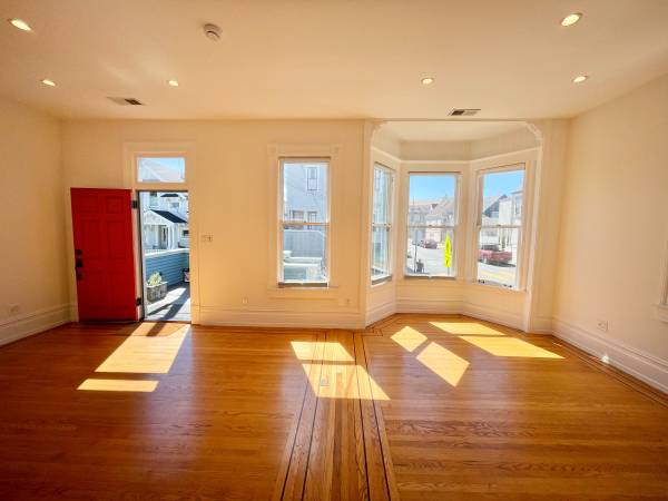 2BR/1BA Flat on Folsom St. · San Francisco photo 4