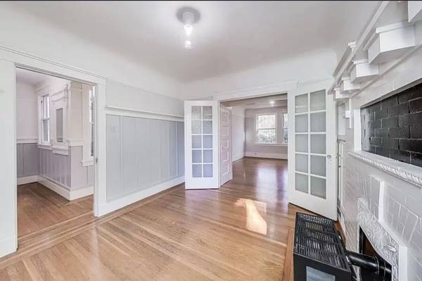 2BR/1BA Apartment on Lyon Street Unit · San Francisco photo 3