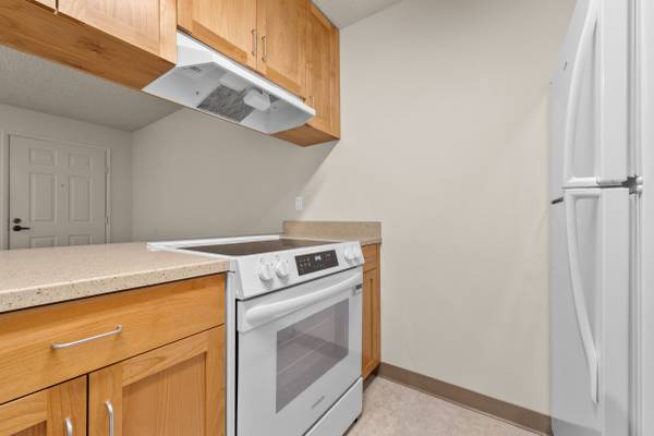 Apartments on Range Ave · Santa Rosa photo 5