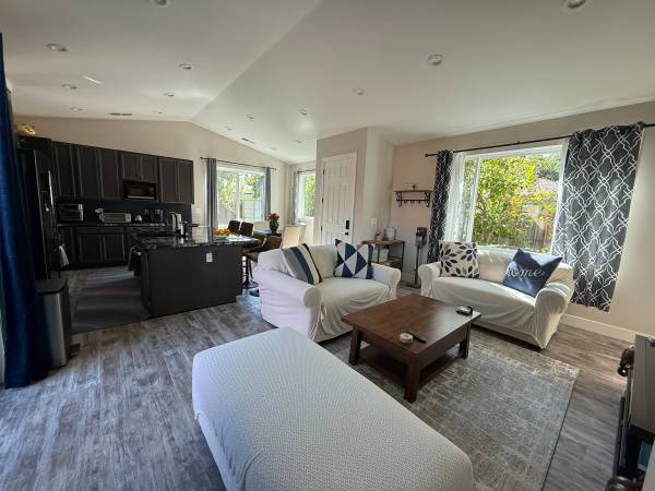 2BR/1BA In-Law · Redwood City photo 5