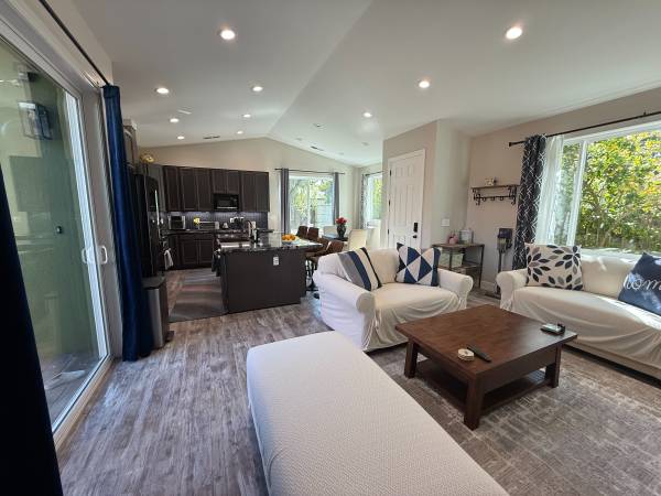 2BR/1BA In-Law · Redwood City photo 3