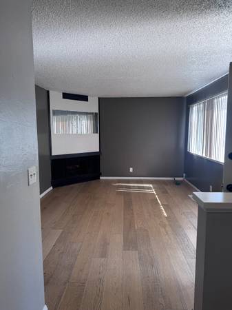 2BR/1BA Other on Valerian Way · Santa Clara photo 4