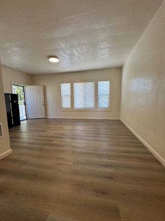 3BR/1BA Other · Oakland photo 2