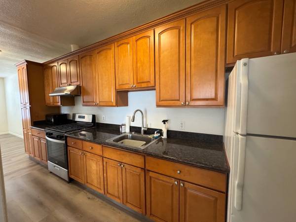 3BR/1BA Other · Oakland photo 5