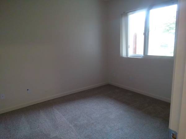 0BR/1BA Apartment · Santa Rosa photo 3