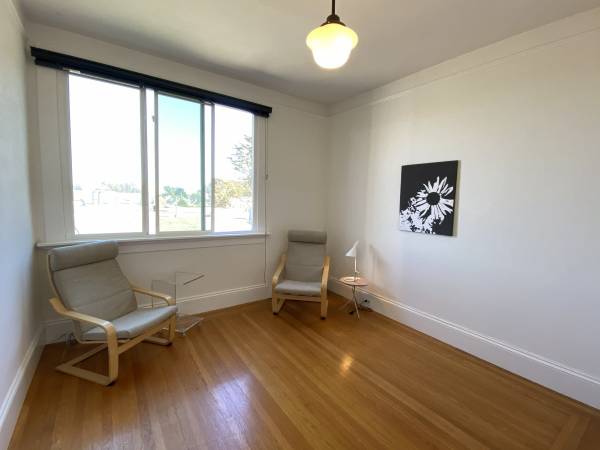 1BR/1BA Apartment on Masonic Ave · San Francisco photo 5