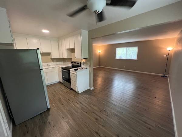 2BR/1BA Condo · Morgan Hill photo 3