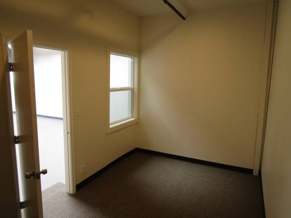 1066 47th Avenue, Oakland (Apartment) photo 5