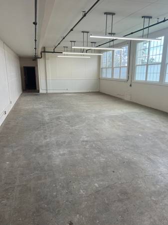 Apartment · Oakland photo 2