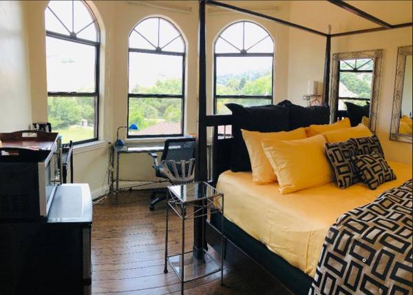 1BR/1BA Apartment · Hayward photo 2
