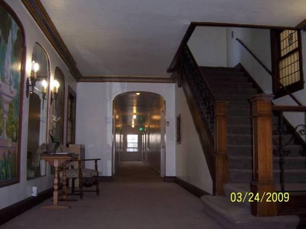 0BR/1BA Apartment on Durant Ave. · Berkeley photo 2