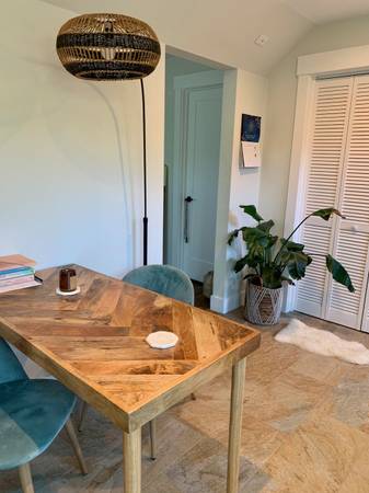 0BR/1BA In Law Adu · Fairfax photo 5