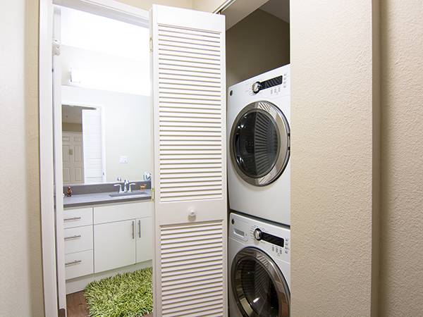 Apartments on Church St · Mountain View photo 3