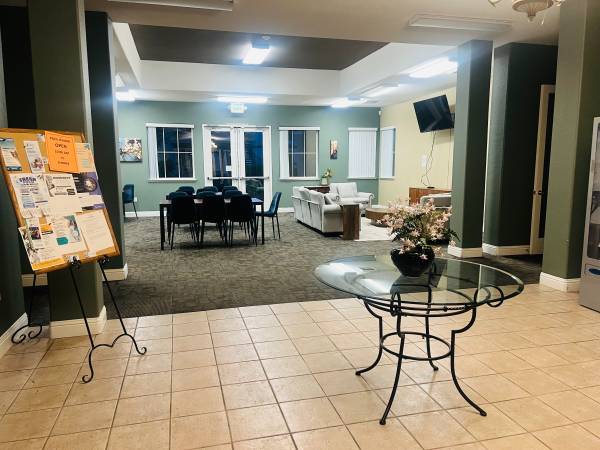 Apartments on Burton Drive · Vacaville photo 4
