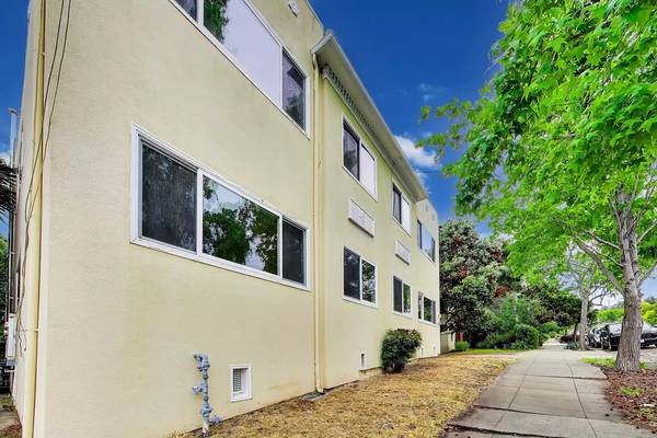 Apartments on Arch Street Unit · Berkeley photo 2