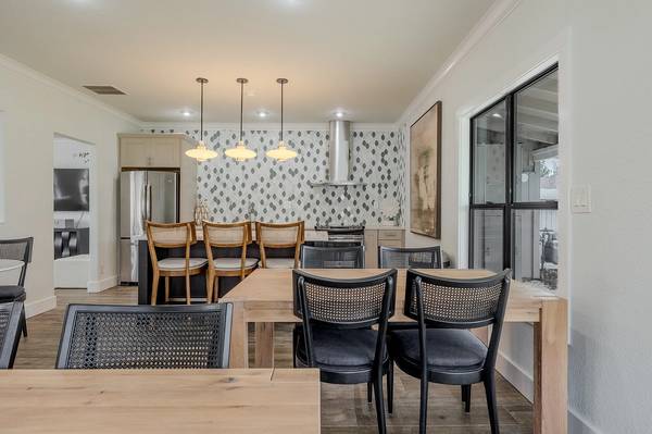 Apartments on N Lake Dr · Dublin photo 4