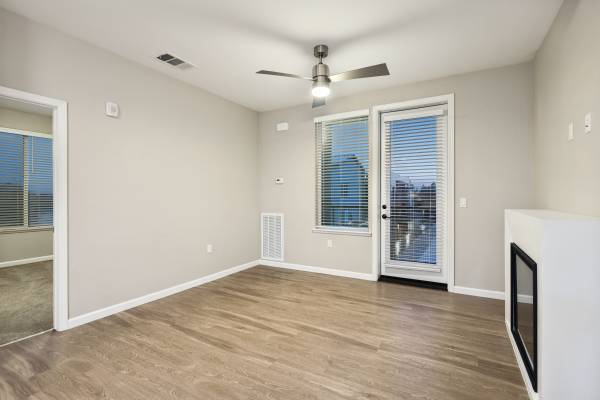 Apartments on Baywood Dr. · Petaluma photo 5
