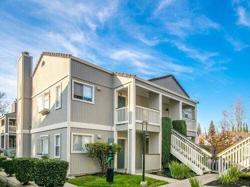 Apartments on Morello Ave · Pleasant Hill photo 5