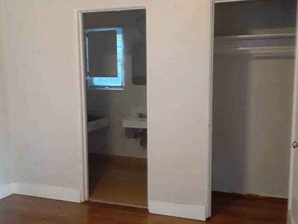 Apartments on River St · Santa Cruz photo 2