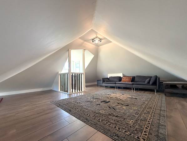 3BR/1BA Single Family House on 27th Street · Oakland photo 3