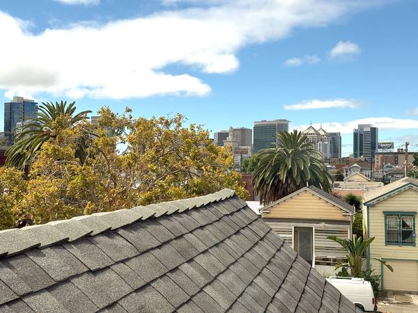 3BR/1BA Single Family House on 27th Street · Oakland photo 2